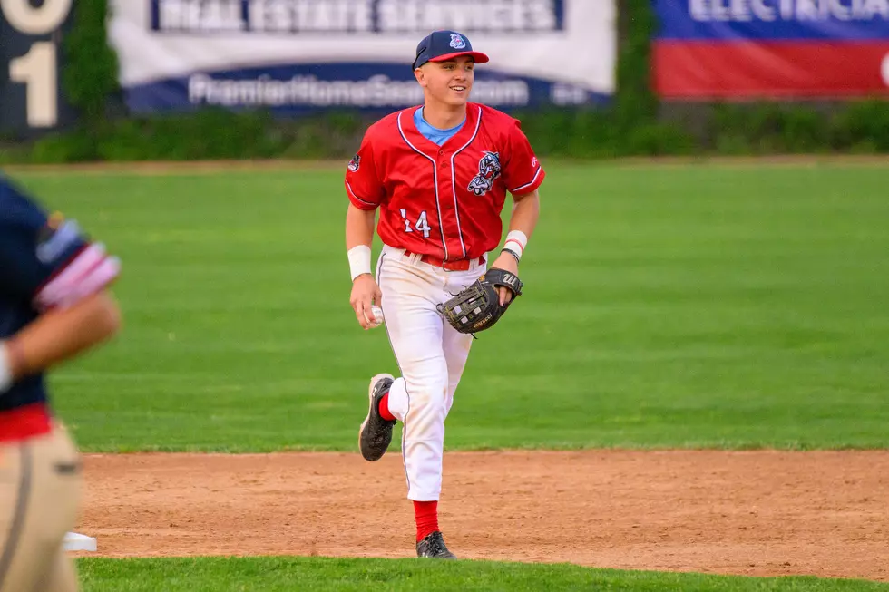 Dykhoff Blast Powers Rox Past Larks Sunday
